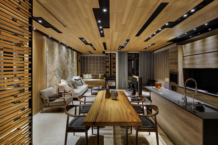 日式风格餐客厅实木吊顶设计