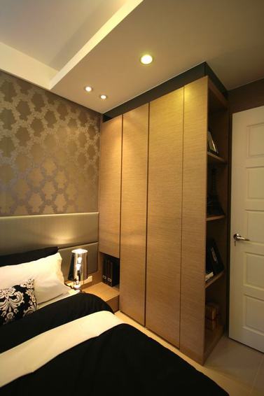 家装现代卧室实木柜设计