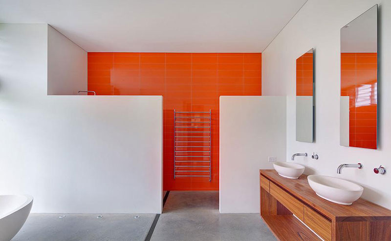 活力橙简约风卫生间背景墙设计