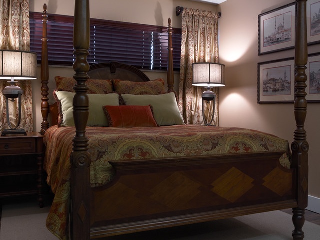 家居卧室古典中式四柱床装饰