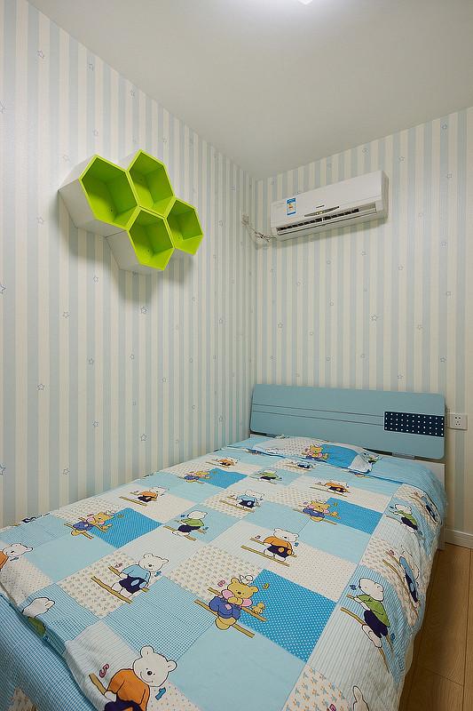 现代家居儿童房 创意墙面置物柜设计