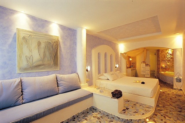 豪华地中海风格别墅卧室设计