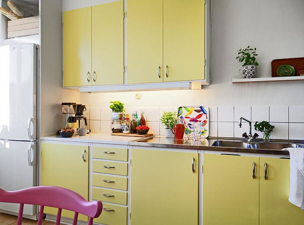 黄色北欧风厨房橱柜效果图