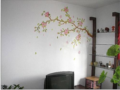 简洁新中式客厅 花枝手绘墙电视背景墙效果图