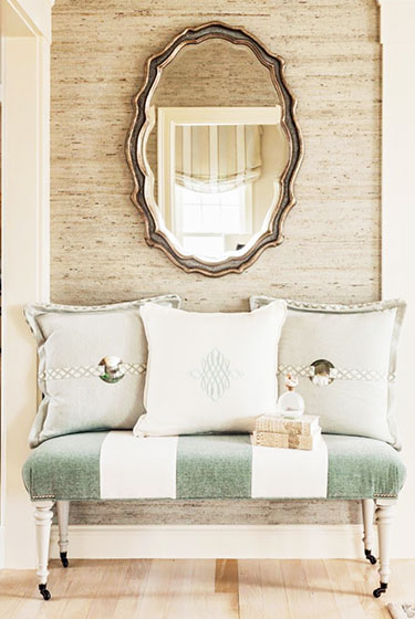 浪漫舒适双人沙发设计 小户型客厅必备