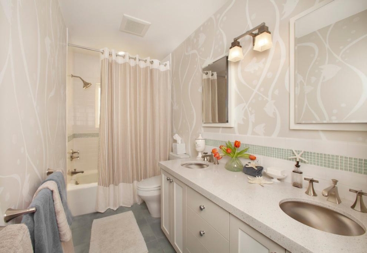 优雅裸色系美式卫生间 双人洗手台设计