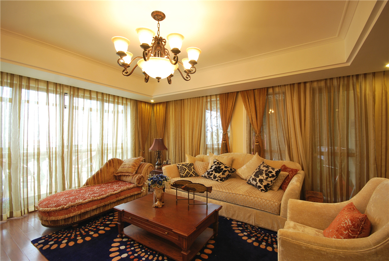 高端欧式新古典客厅 舒适布艺沙发设计