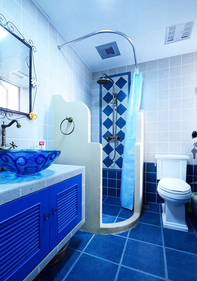 蓝色系地中海风情浴室柜效果图