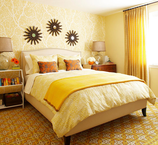 暖黄色简欧田园风卧室背景墙设计
