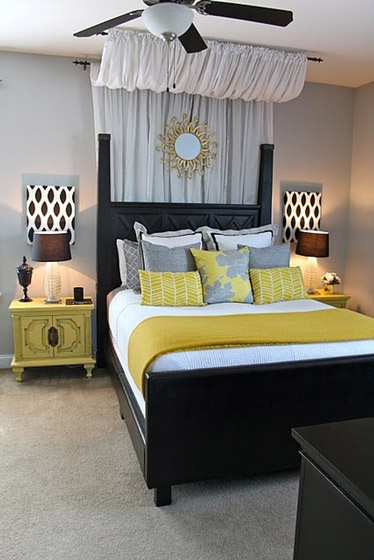 欧式新古典卧室 黄色系床头柜设计