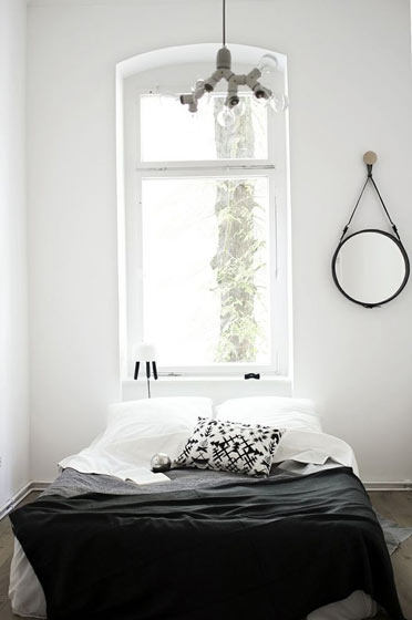 黑白简洁北欧风卧室图片