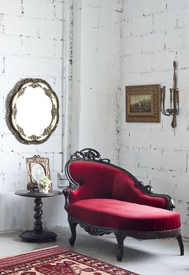 典雅欧式混搭风客厅 暗红色贵妃椅设计