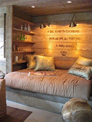 森系北欧风卧室 原木床头收纳设计