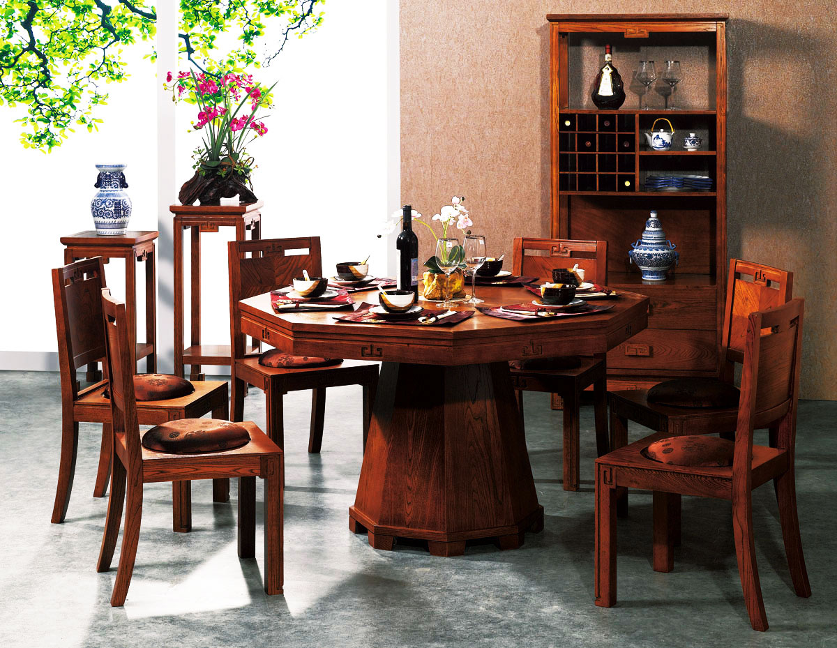 古朴中式餐厅 实木多边形餐桌设计