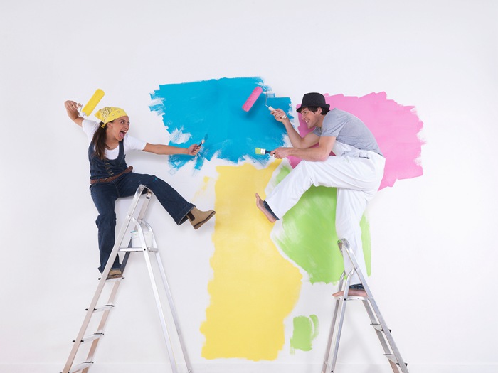 带颜色的乳胶漆墙脏了怎么办 乳胶漆的选购技巧